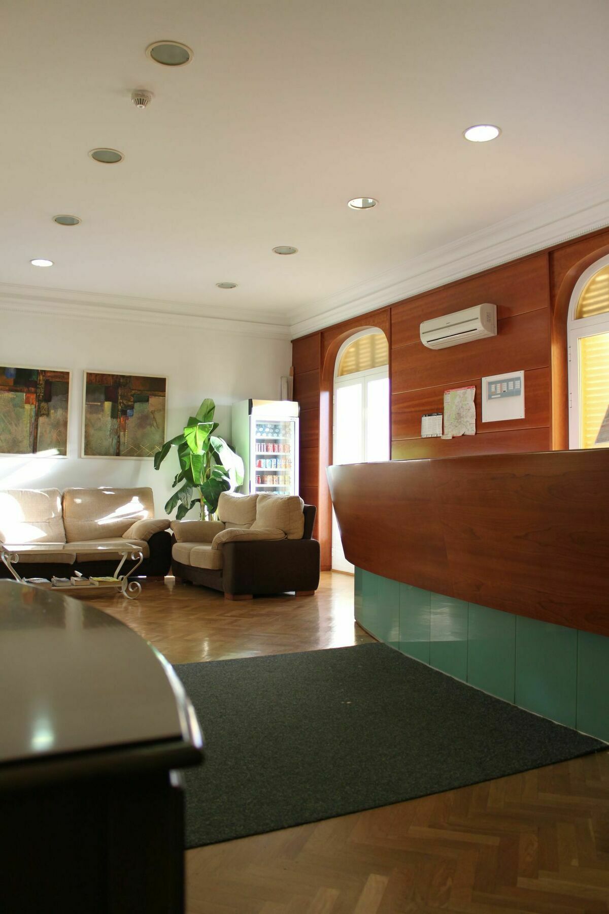 Hostal Luis XV Мадрид Экстерьер фото